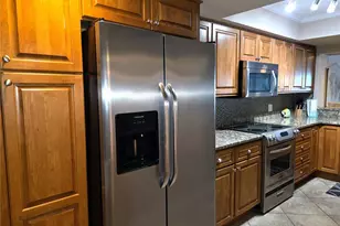 4901 38th Way S, Saint Petersburg, FL 33711 - Photo 5