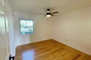 118 Pompano Dr SE, Saint Petersburg, FL 33705 - Photo 9