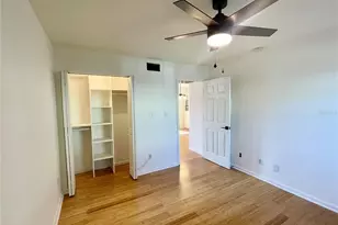 118 Pompano Dr SE, Saint Petersburg, FL 33705 - Photo 11