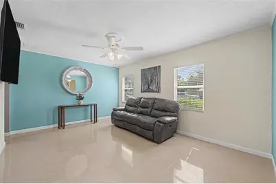 6704 S Gabrielle Street, Tampa, FL 33611 - Photo 3