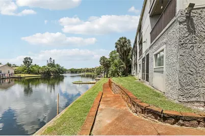 6325 Newtown Circle #25B2, Tampa, FL 33615 - Photo 43