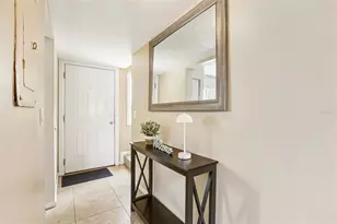 6325 Newtown Cir, Tampa, FL 33615 - Photo 7