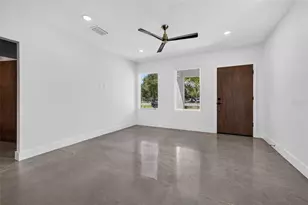 2580 11th Ave S, Saint Petersburg, FL 33712 - Photo 7