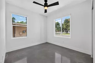 2580 11th Ave S, Saint Petersburg, FL 33712 - Photo 17