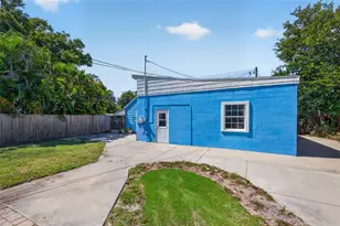2101 20th Ave N, Saint Petersburg, FL 33713 - Photo 25