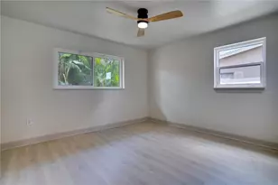 6065 23rd Ave N, Saint Petersburg, FL 33710 - Photo 23