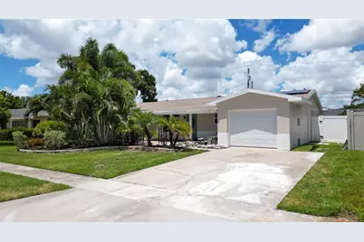 6065 23rd Avenue N, Saint Petersburg, FL 33710 - Photo 1