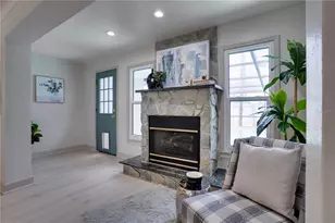 6065 23rd Ave N, Saint Petersburg, FL 33710 - Photo 9