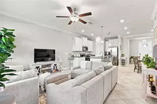 18623 Noble Caspian Dr, Lutz, FL 33558 - Photo 13