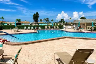 365 Boca Ciega Point Blvd, Saint Petersburg, FL 33708 - Photo 27