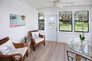 1306 Golf View Dr, Tarpon Springs, FL 34689 - Photo 17