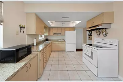 5355 Ferndale Place N, Pinellas Park, FL 33782 - Photo 23