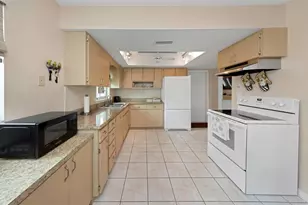 5355 Ferndale Pl N, Pinellas Park, FL 33782 - Photo 23