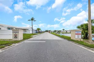 5355 Ferndale Pl N, Pinellas Park, FL 33782 - Photo 49