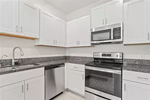 13448 Crest Lake Dr, Hudson, FL 34669 - Photo 3
