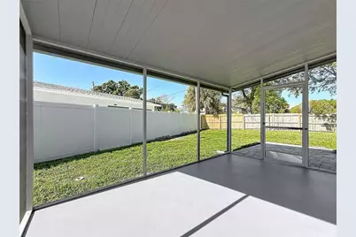 396 Lewis Boulevard SE, Saint Petersburg, FL 33705 - Photo 15