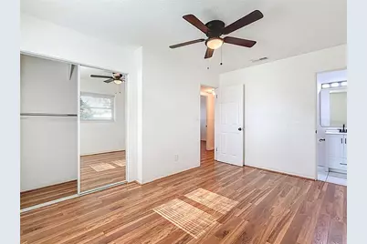 396 Lewis Boulevard SE, Saint Petersburg, FL 33705 - Photo 7