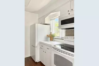 350 79th Ave N #102, Saint Petersburg, FL 33702 - Photo 7