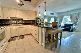 2400 Franciscan Dr, Clearwater, FL 33763 - Photo 9