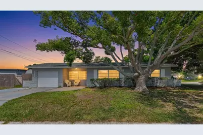 1901 57th Street N, Saint Petersburg, FL 33710 - Photo 1