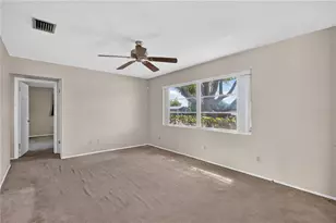 1901 57th St N, Saint Petersburg, FL 33710 - Photo 3