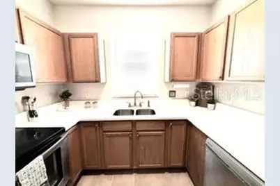 12253 Country White Circle, Tampa, FL 33635 - Photo 9