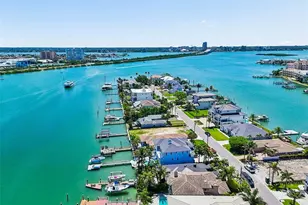 136 Devon Dr, Clearwater Beach, FL 33767 - Photo 75