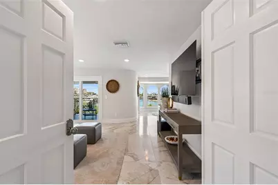 136 Devon Drive, Clearwater Beach, FL 33767 - Photo 45