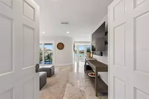 136 Devon Dr, Clearwater Beach, FL 33767 - Photo 45