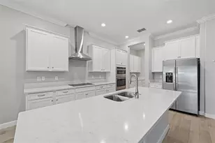 16920 Scuba Crest St, Wimauma, FL 33598 - Photo 5