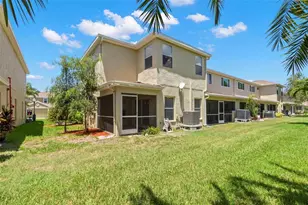 11117 Kapok Grand Cir, Madeira Beach, FL 33708 - Photo 33