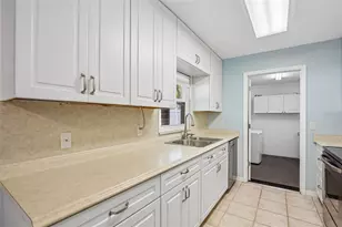 6424 Eldorado Dr, Tampa, FL 33615 - Photo 7