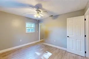 7121 Odoniel Loop W, Lakeland, FL 33809 - Photo 23