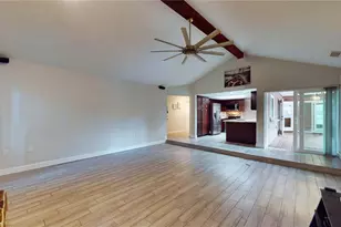 7121 Odoniel Loop W, Lakeland, FL 33809 - Photo 7