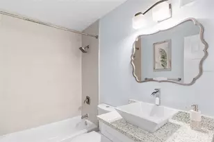 138 69th Ave N, Saint Petersburg, FL 33702 - Photo 15