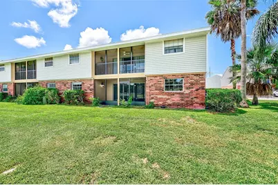 200 Country Club Drive #1501, Largo, FL 33771 - Photo 5