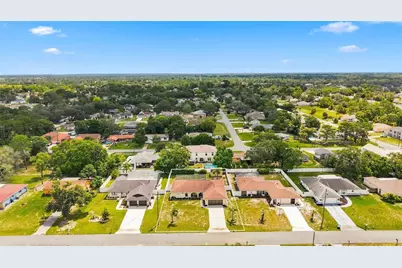 2432 Lake Forest Avenue, Spring Hill, FL 34609 - Photo 43