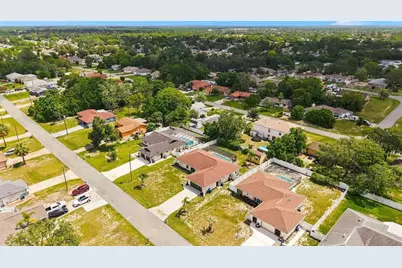 2432 Lake Forest Avenue, Spring Hill, FL 34609 - Photo 37