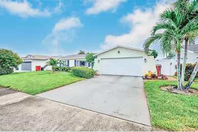 9069 127th Street, Seminole, FL 33776 - Photo 3