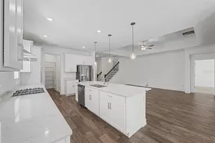 9826 Carabiner Wy, Land O Lakes, FL 34637 - Photo 23