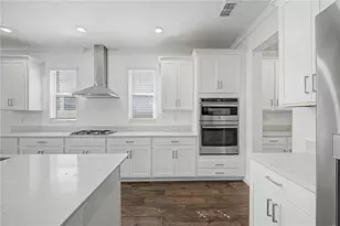 9826 Carabiner Wy, Land O Lakes, FL 34637 - Photo 5