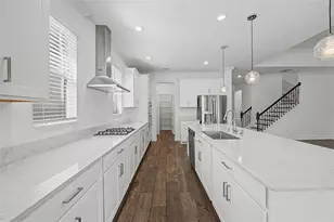 9826 Carabiner Wy, Land O Lakes, FL 34637 - Photo 17