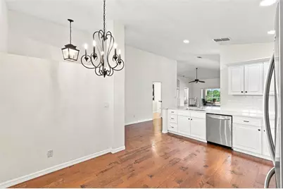 7218 34th Street E, Sarasota, FL 34243 - Photo 13