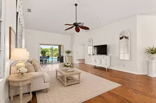 7218 34th St E, Sarasota, FL 34243 - Photo 23