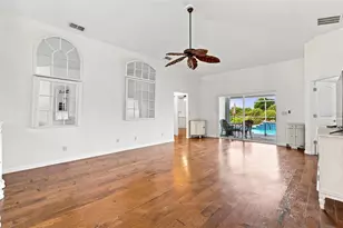 7218 34th St E, Sarasota, FL 34243 - Photo 31