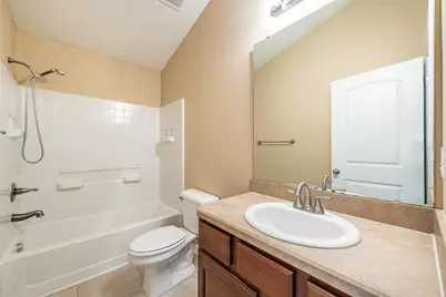 6750 Eagle Feather Drive, Riverview, FL 33578 - Photo 13