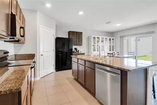 10213 Golden Light Ct, Riverview, FL 33578 - Photo 3