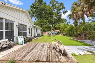 7529 Armand Cir, Tampa, FL 33634 - Photo 9