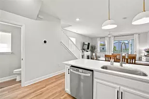 5292 Neil Dr, Saint Petersburg, FL 33714 - Photo 13