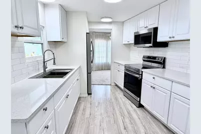 2236 Gondola Drive, Sarasota, FL 34238 - Photo 3